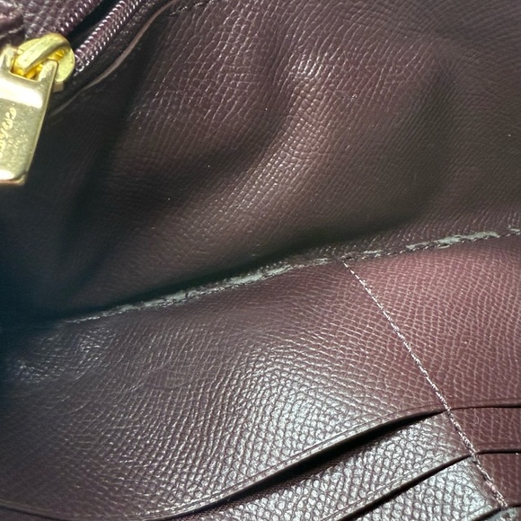 COACH Beige Signature Patent Leather Accordion Zip Around Wallet - Picture 4 of 4